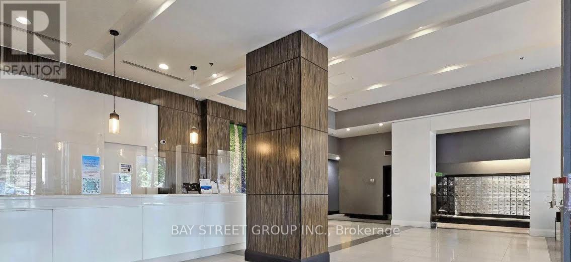 3808 - 19 Grand Trunk Crescent E, Toronto, Ontario  M5J 3A3 - Photo 16 - C12205740