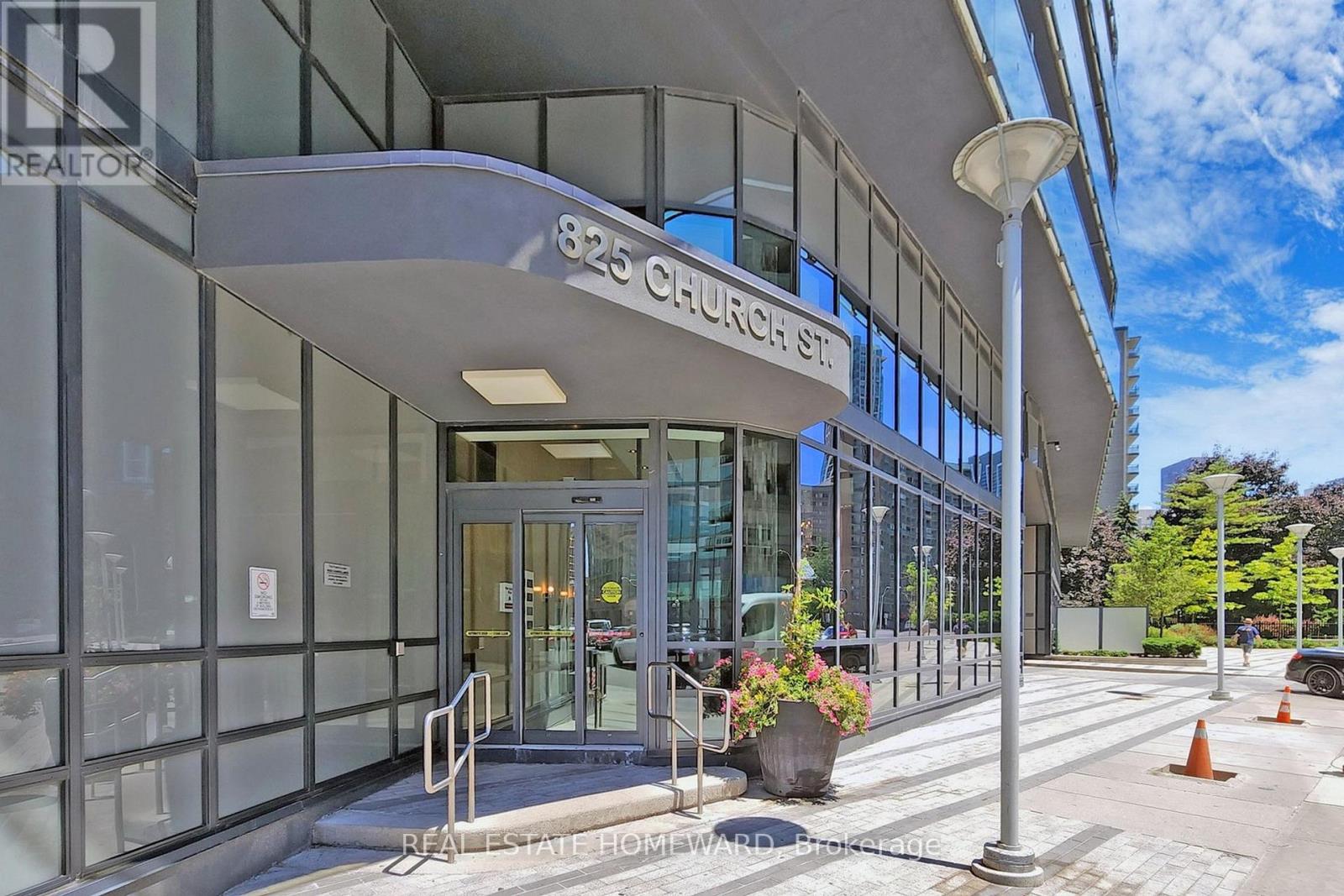 506 - 825 Church Street, Toronto, Ontario  M4W 3Z4 - Photo 2 - C12205755