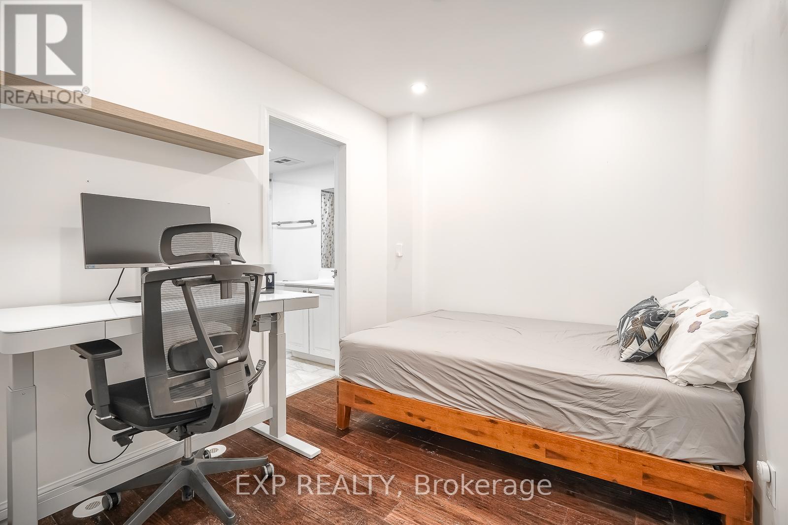 1143 - 5 Everson Drive, Toronto, Ontario  M2N 7C3 - Photo 31 - C12205760