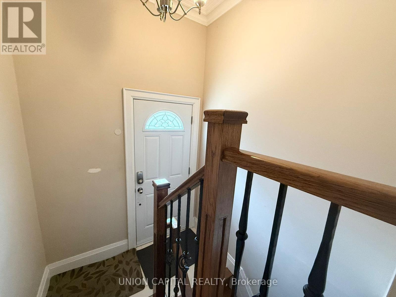 99 Wyndcliff Crescent, Toronto, Ontario  M4A 2J9 - Photo 20 - C12205779