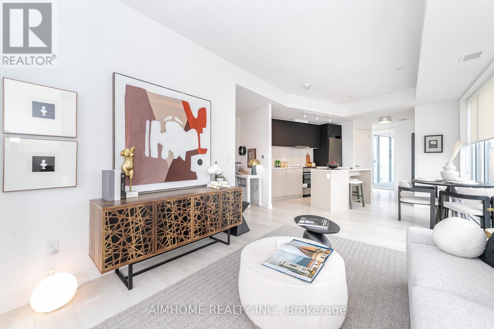 1510 - 8 Tippett Road, Toronto, Ontario  M3H 0E7 - Photo 10 - C12205782