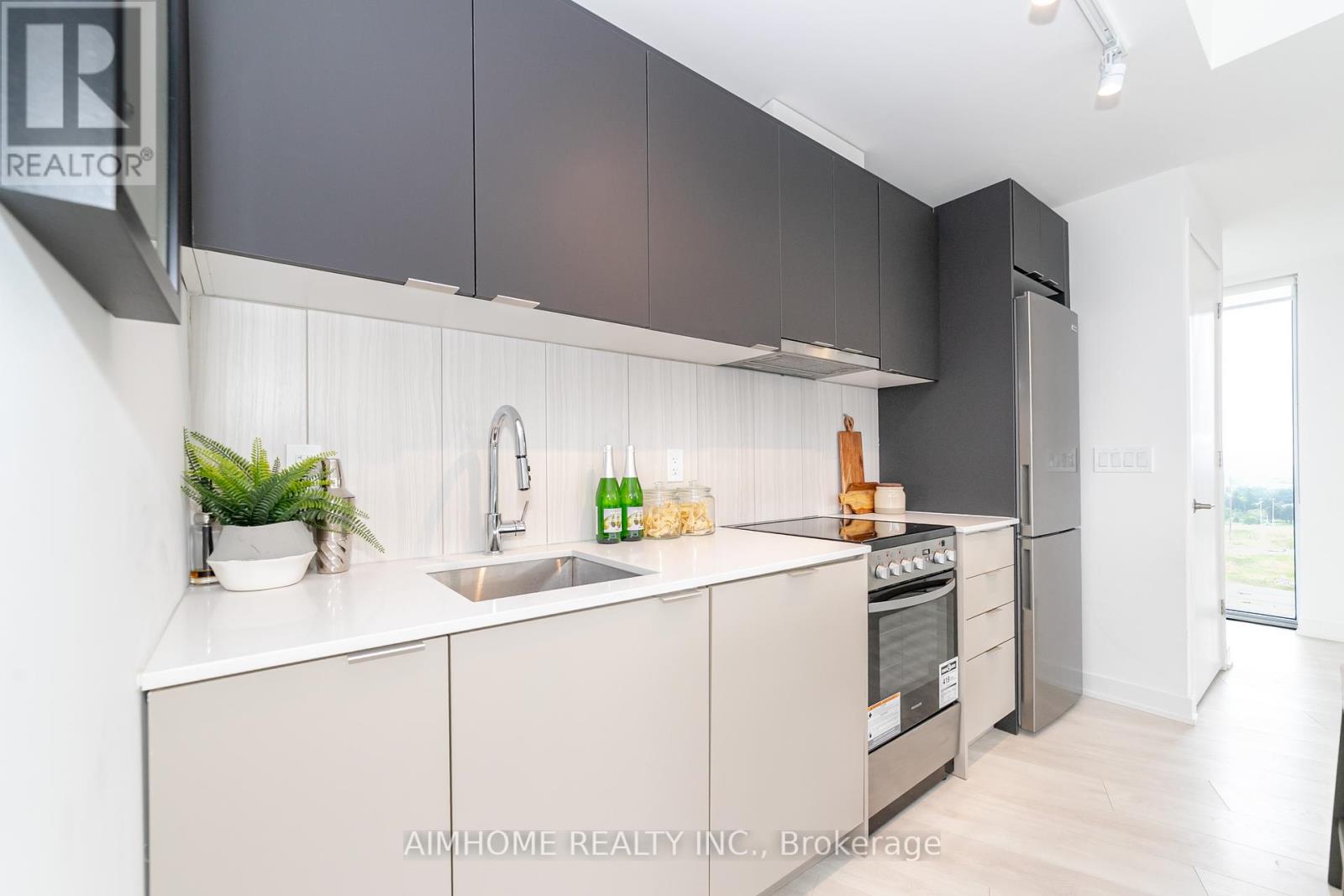 1510 - 8 Tippett Road, Toronto, Ontario  M3H 0E7 - Photo 12 - C12205782