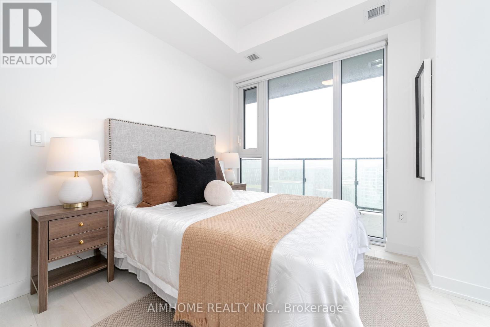 1510 - 8 Tippett Road, Toronto, Ontario  M3H 0E7 - Photo 17 - C12205782