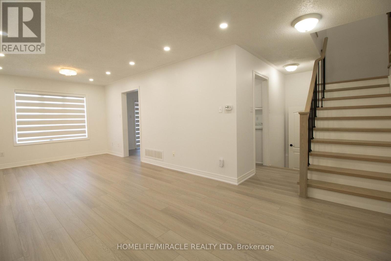 67 Dadson Drive, Clarington, Ontario  L1C 5J1 - Photo 9 - E12205757