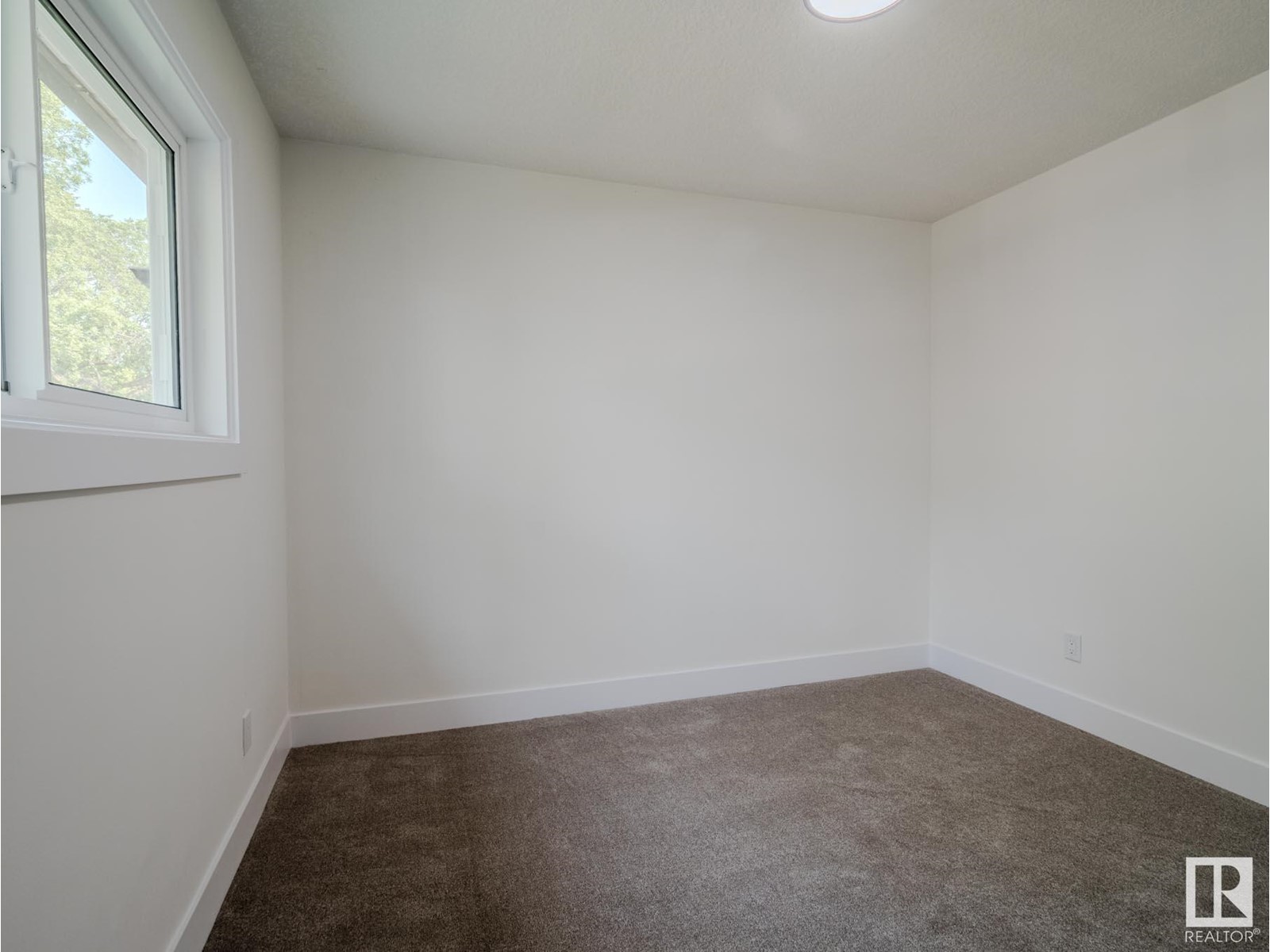 12307 85 St Nw, Edmonton, Alberta  T5B 3H1 - Photo 27 - E4440246