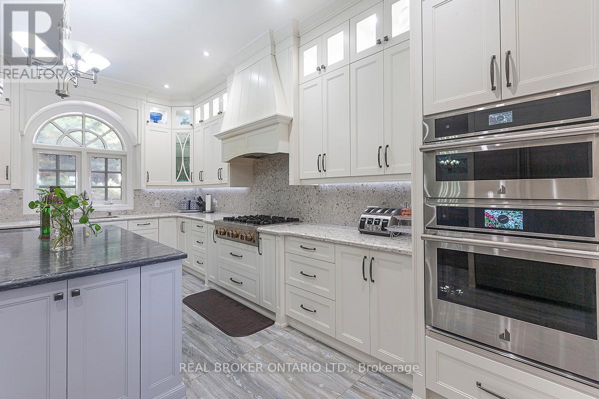 10 Costner Place, Caledon, Ontario  L7E 0C7 - Photo 10 - W12205720