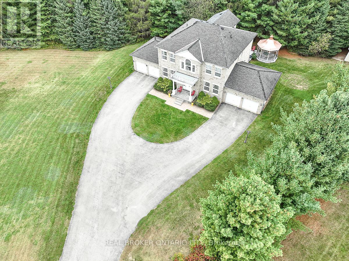 10 Costner Place, Caledon, Ontario  L7E 0C7 - Photo 3 - W12205720