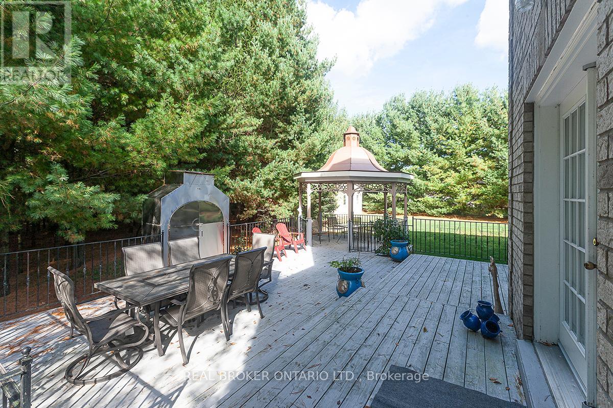 10 Costner Place, Caledon, Ontario  L7E 0C7 - Photo 39 - W12205720
