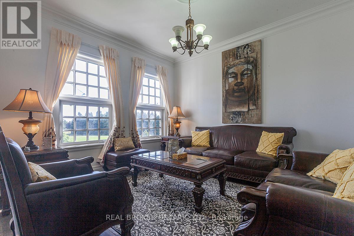 10 Costner Place, Caledon, Ontario  L7E 0C7 - Photo 6 - W12205720