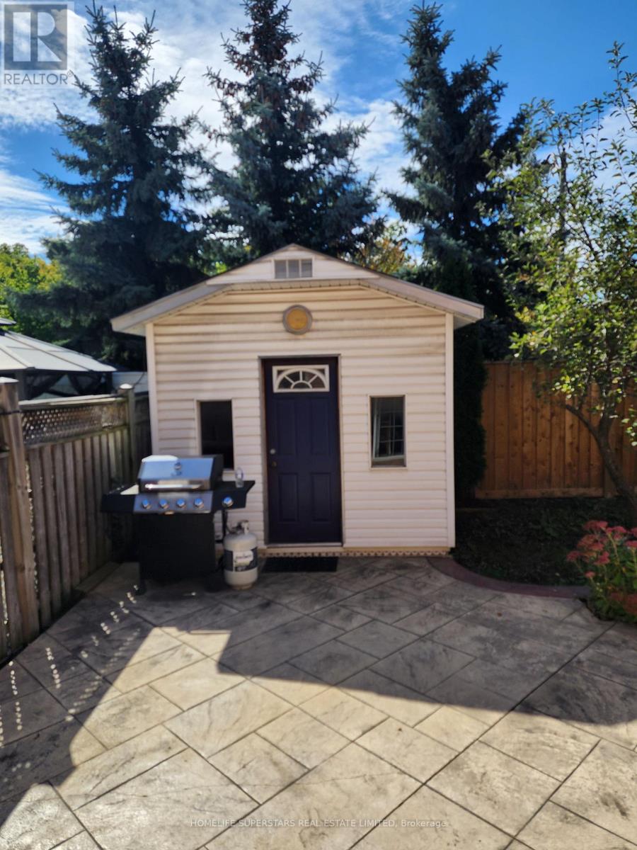 14 Beckenham Road, Brampton, Ontario  L6P 2L7 - Photo 38 - W12205731