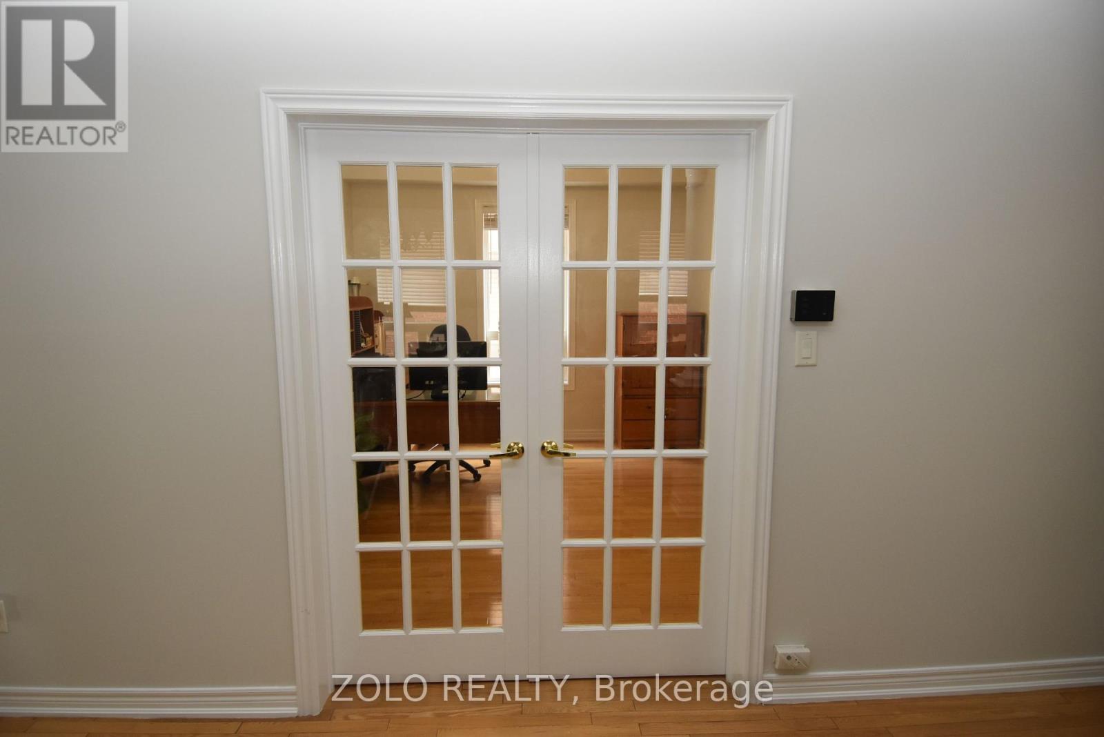 22 Showboat Crescent, Brampton, Ontario  L6V 4R5 - Photo 12 - W12205771