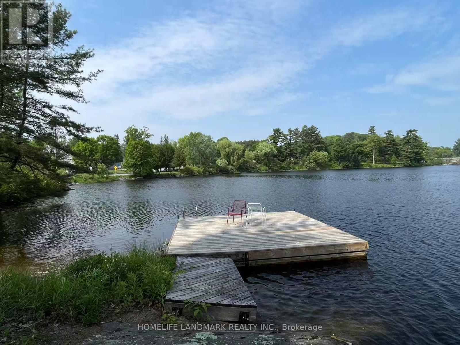149 William Street, Parry Sound, Ontario  P2A 1W3 - Photo 5 - X12205727