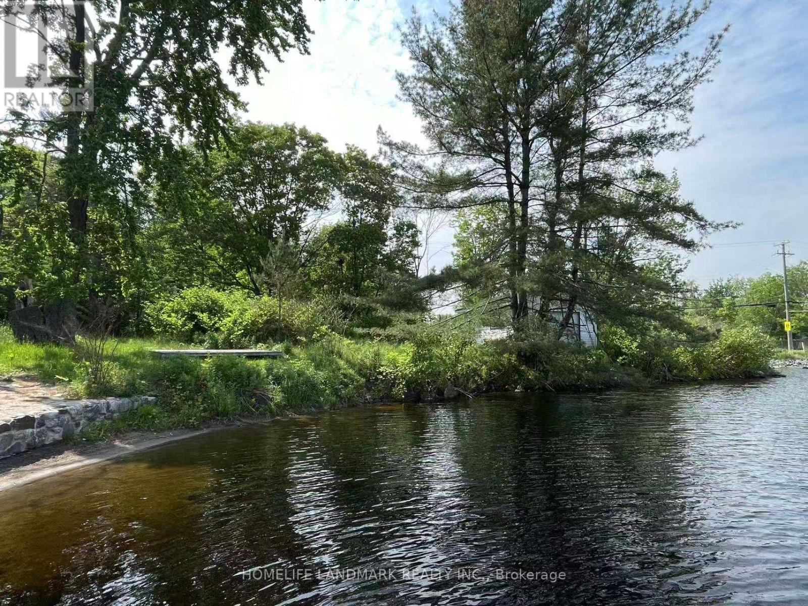 149 William Street, Parry Sound, Ontario  P2A 1W3 - Photo 6 - X12205727