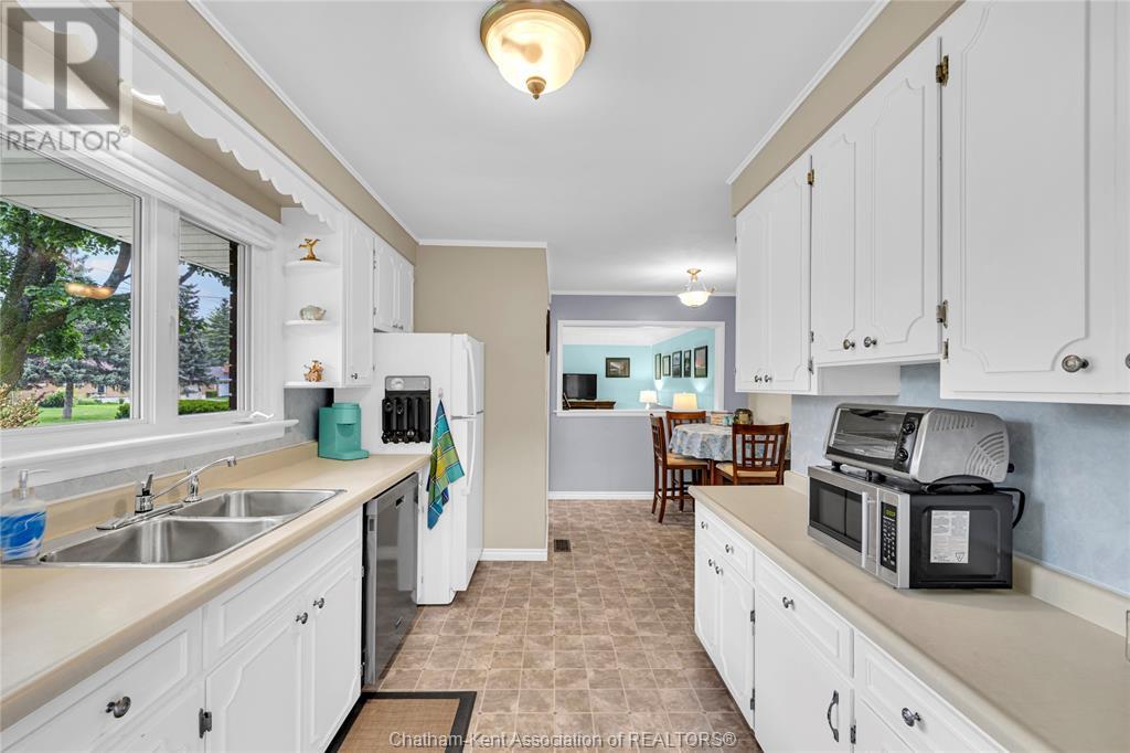 176 Mercer Street, Chatham, Ontario  N7M 4B5 - Photo 7 - 25012038