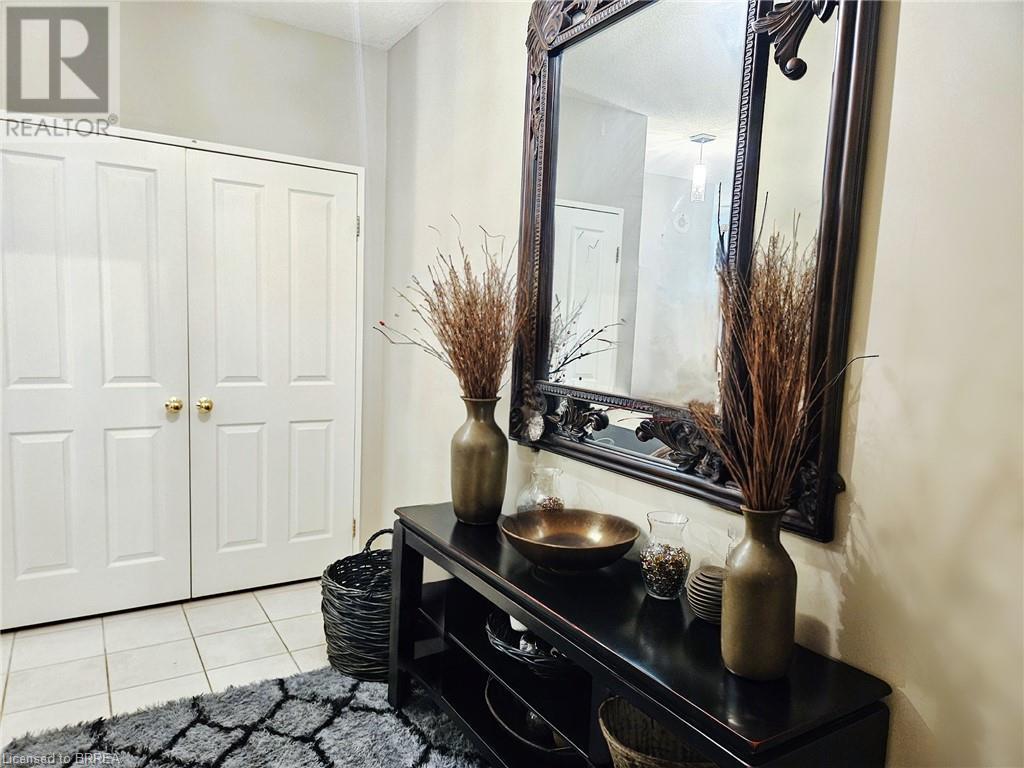 255 Keats Way Unit# 104, Waterloo, Ontario  N2L 6N6 - Photo 8 - 40695912