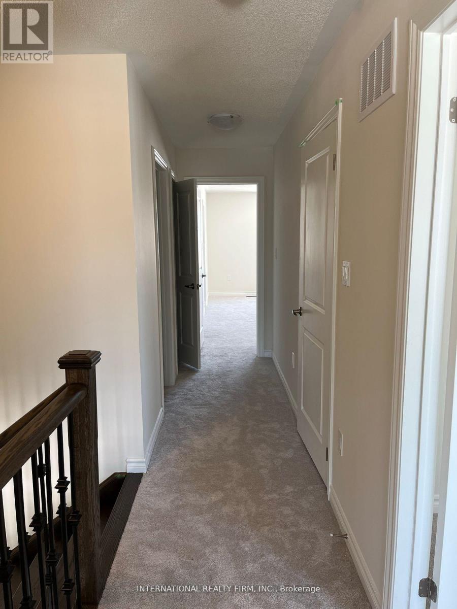 84 Kenneth Rogers Crescent, East Gwillimbury (Queensville), Ontario  L0G 1R0 - Photo 16 - N12205800