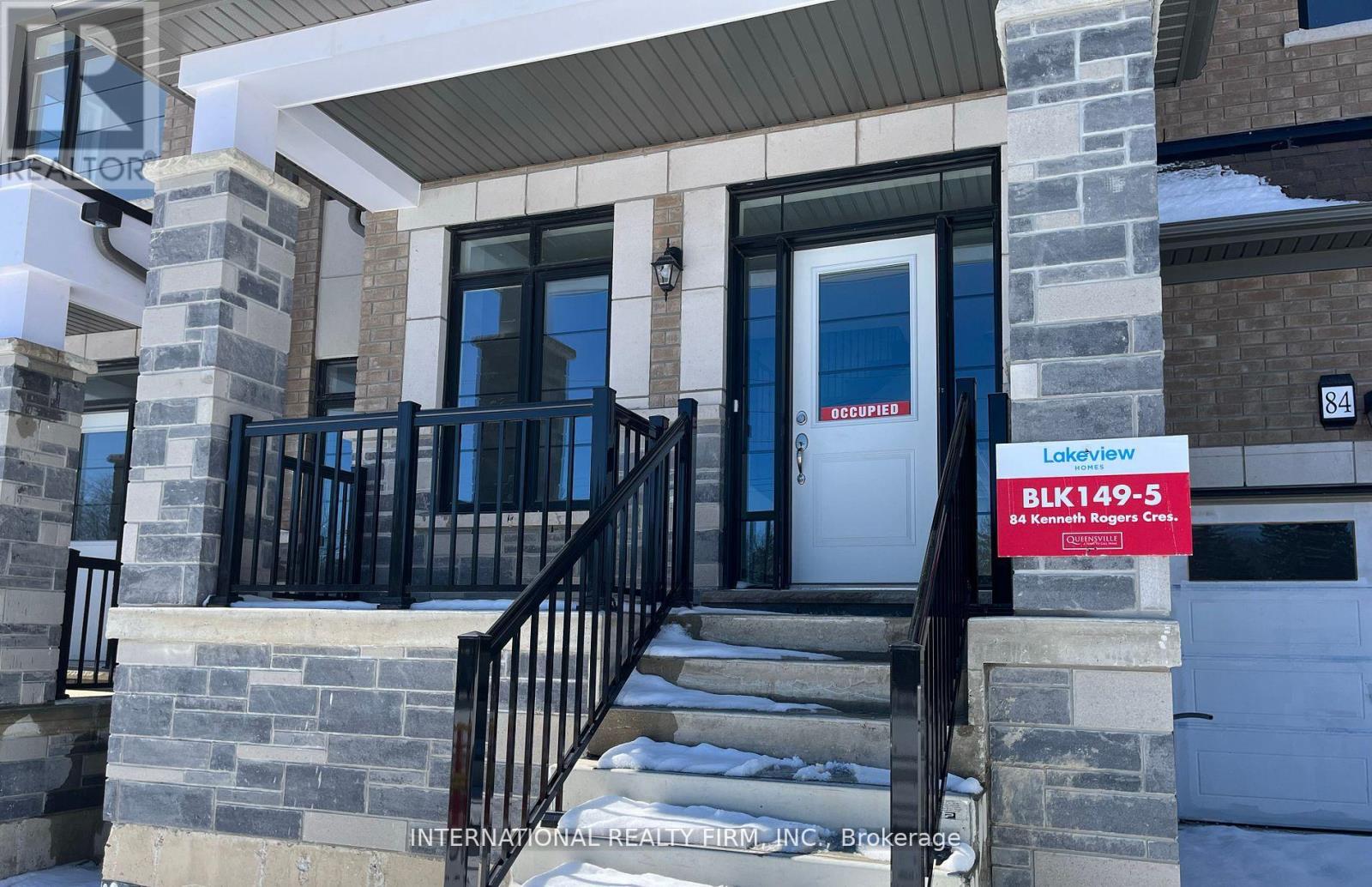 84 Kenneth Rogers Crescent, East Gwillimbury (Queensville), Ontario  L0G 1R0 - Photo 2 - N12205800