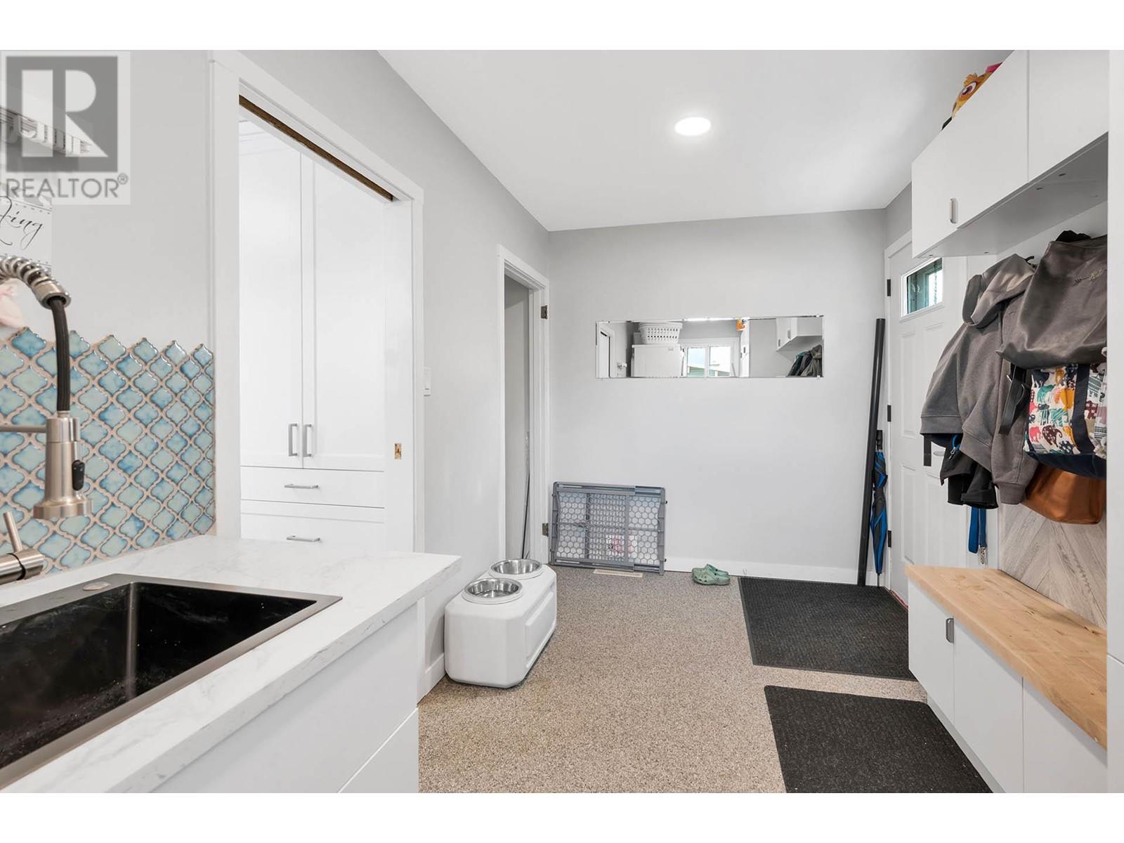 678 York Avenue, Kamloops, British Columbia  V2B 2A5 - Photo 28 - 10347873