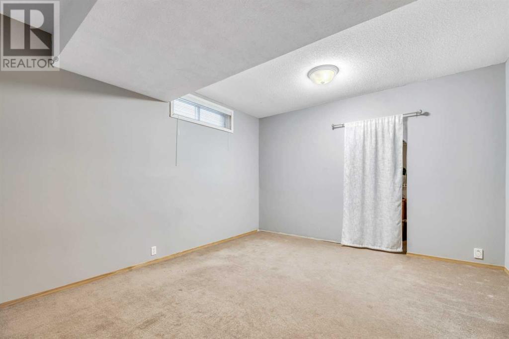 136 Mt Robson Circle Se, Calgary, Alberta  T2Z 2C1 - Photo 26 - A2226762