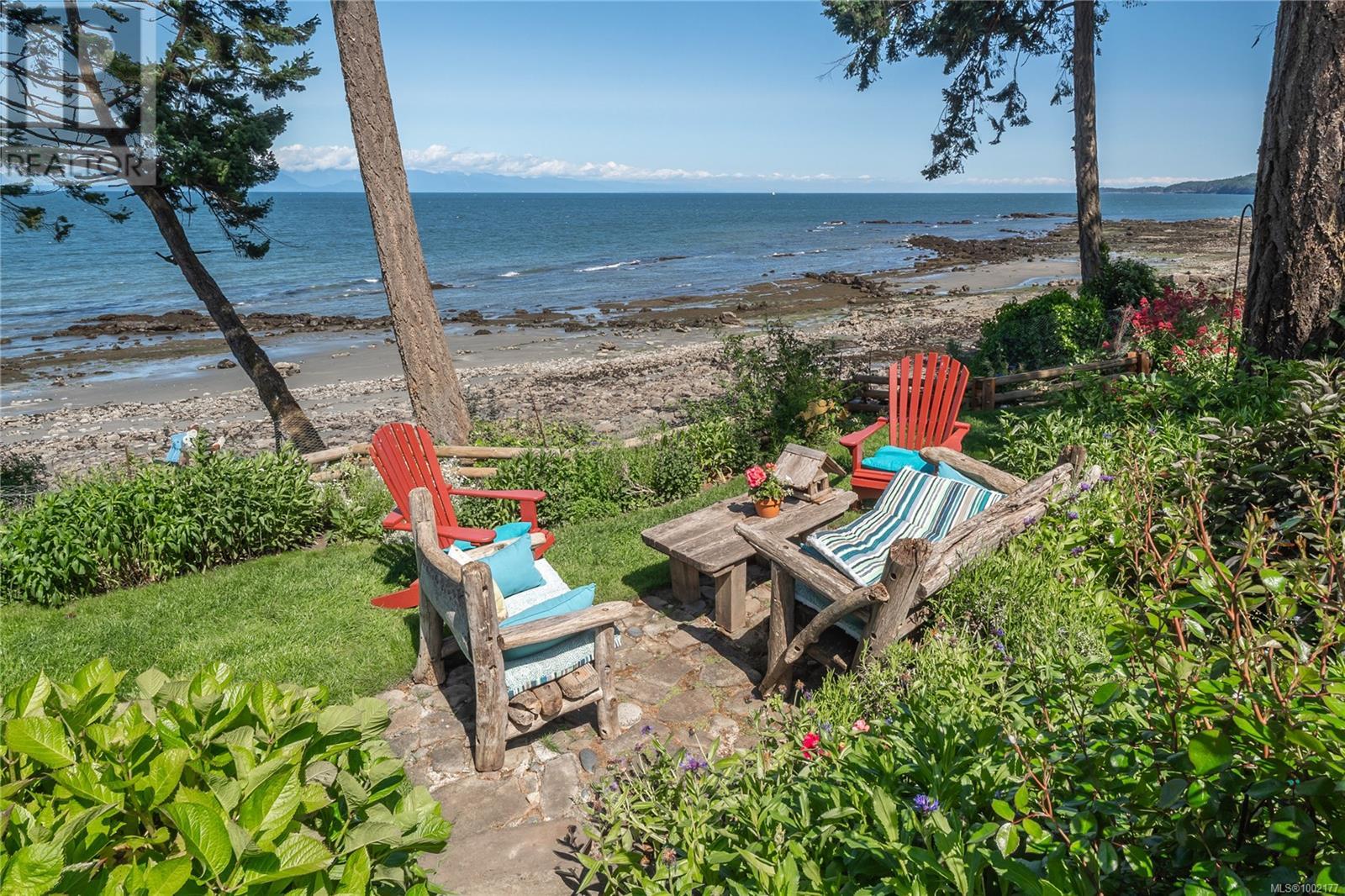 1664 Queequeg Trnabt, Gabriola Island, British Columbia  V0R 1X5 - Photo 8 - 1002177