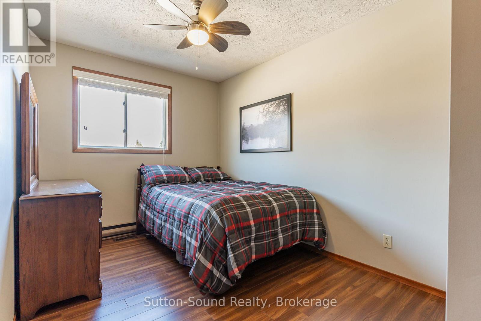 525 2nd Street W, Owen Sound, Ontario  N4K 6R6 - Photo 19 - X12205843