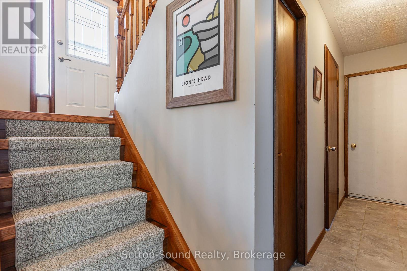 525 2nd Street W, Owen Sound, Ontario  N4K 6R6 - Photo 23 - X12205843