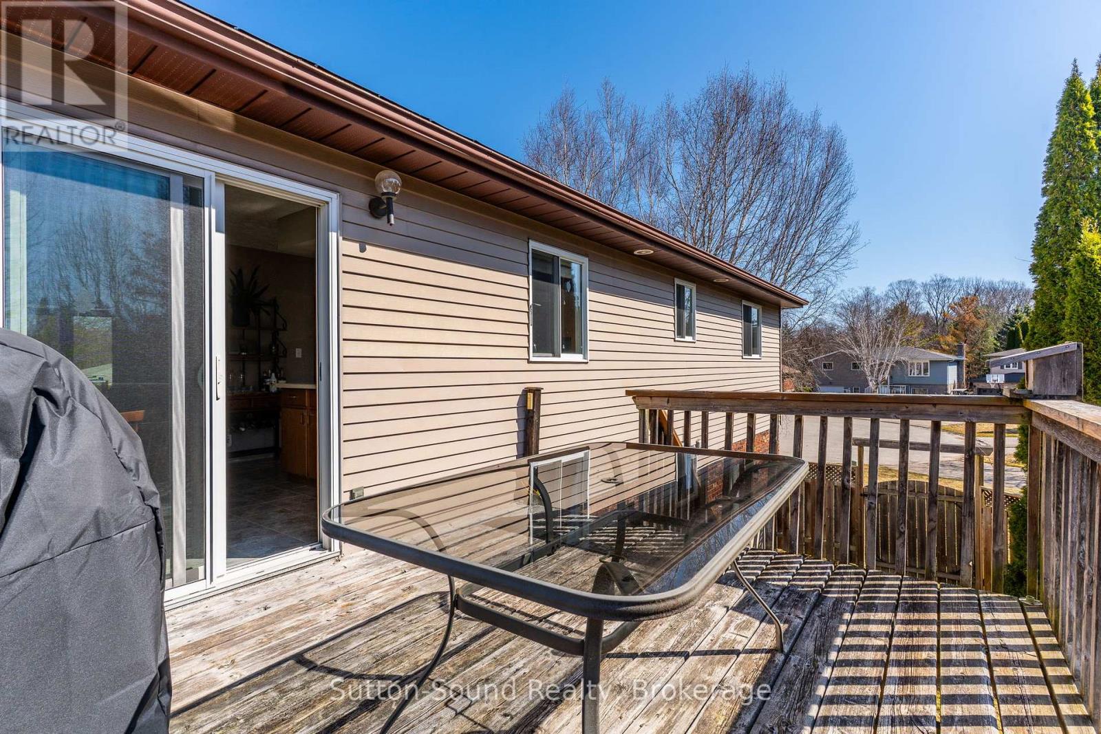525 2nd Street W, Owen Sound, Ontario  N4K 6R6 - Photo 33 - X12205843