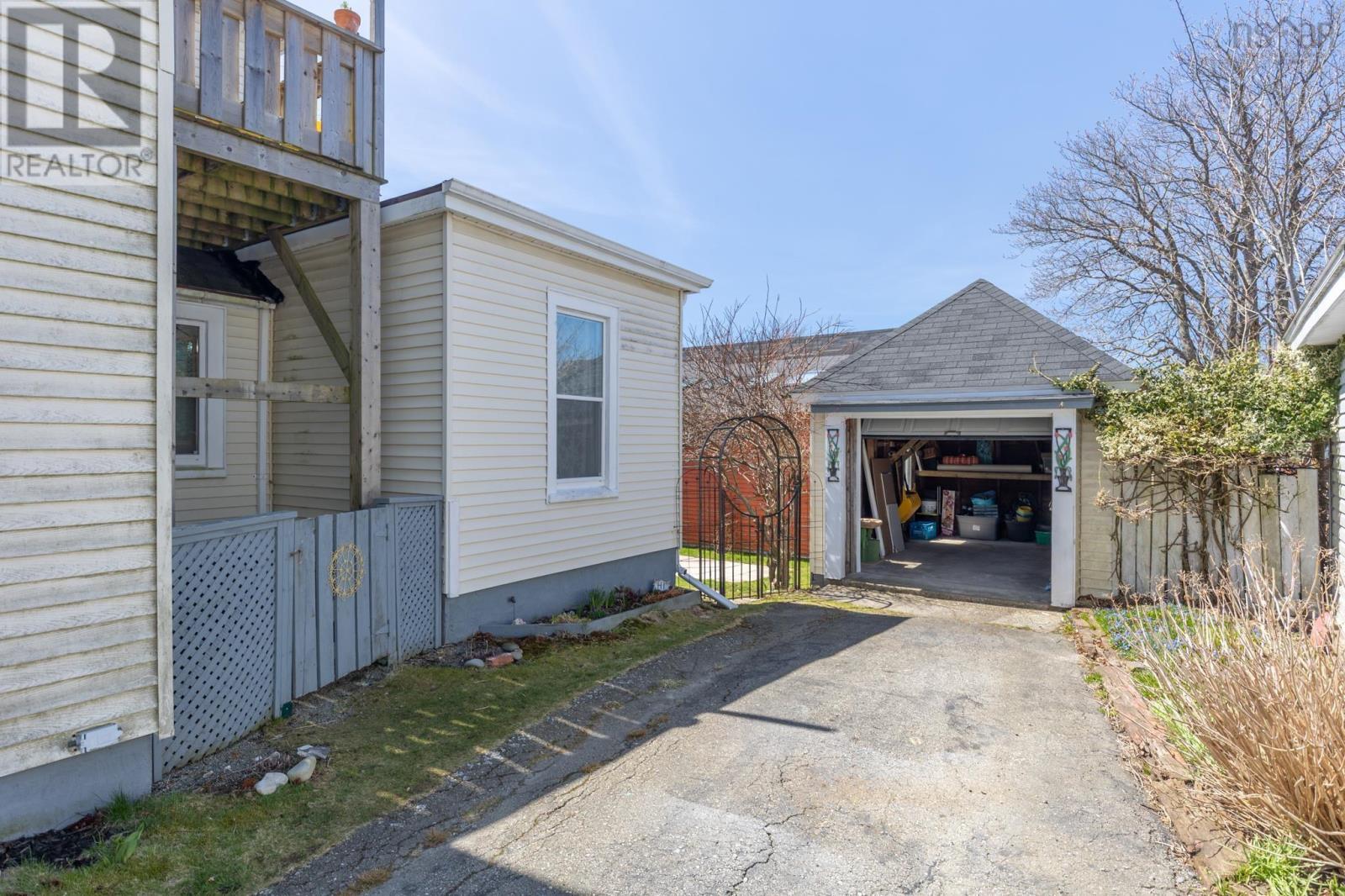 68-70 Cliff Street, Yarmouth, Nova Scotia  B5A 3J3 - Photo 47 - 202508696