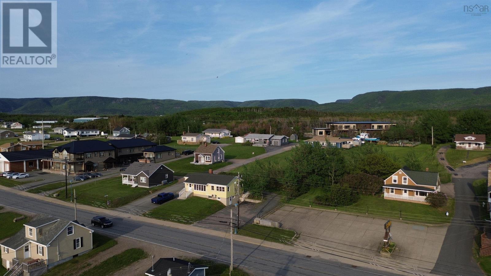17 Chemin De Susanne Road, Chéticamp, Nova Scotia  B0E 1H0 - Photo 5 - 202512997