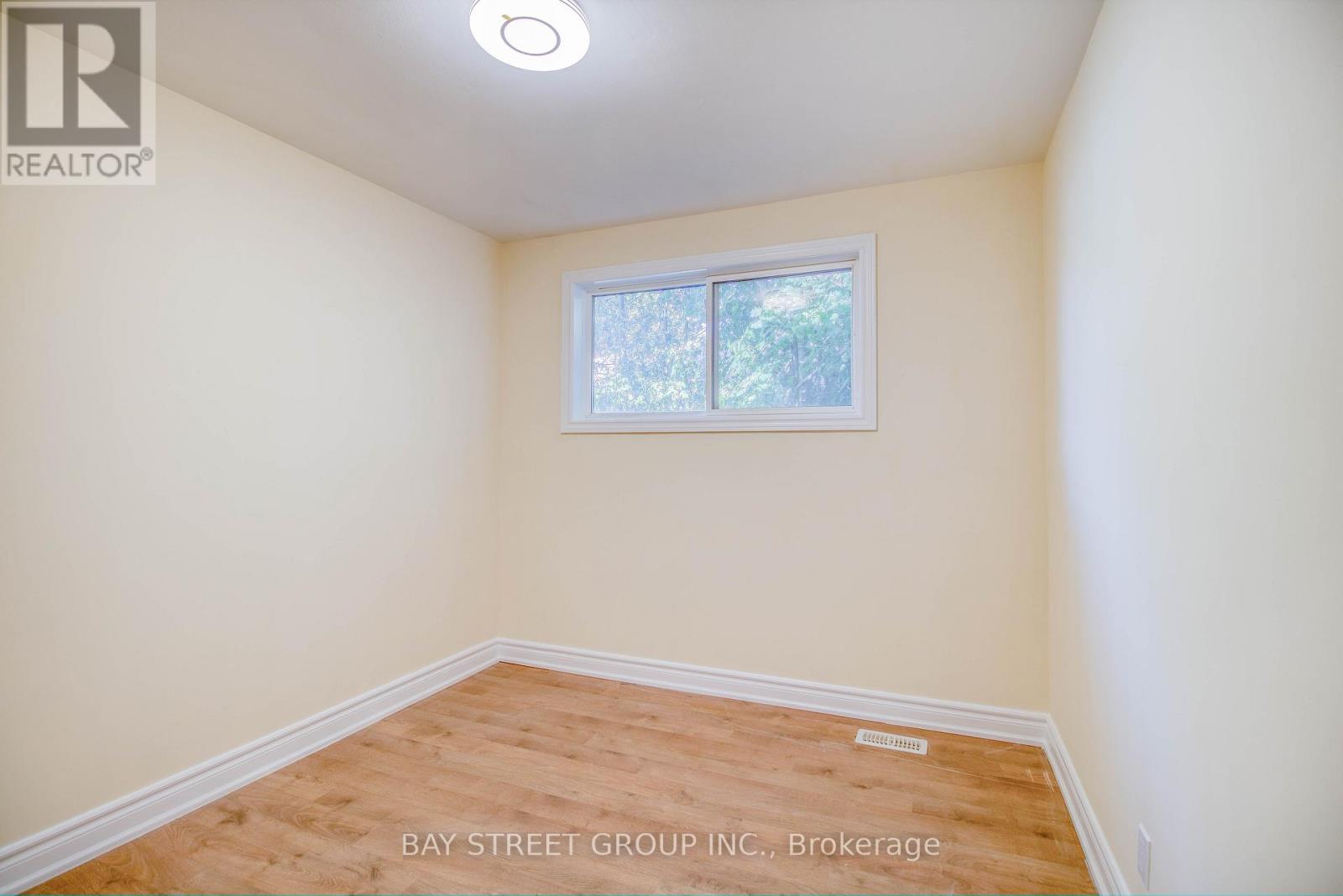 Main Floor - 65 Davis Road, Aurora, Ontario  L4G 2B4 - Photo 15 - N12171846
