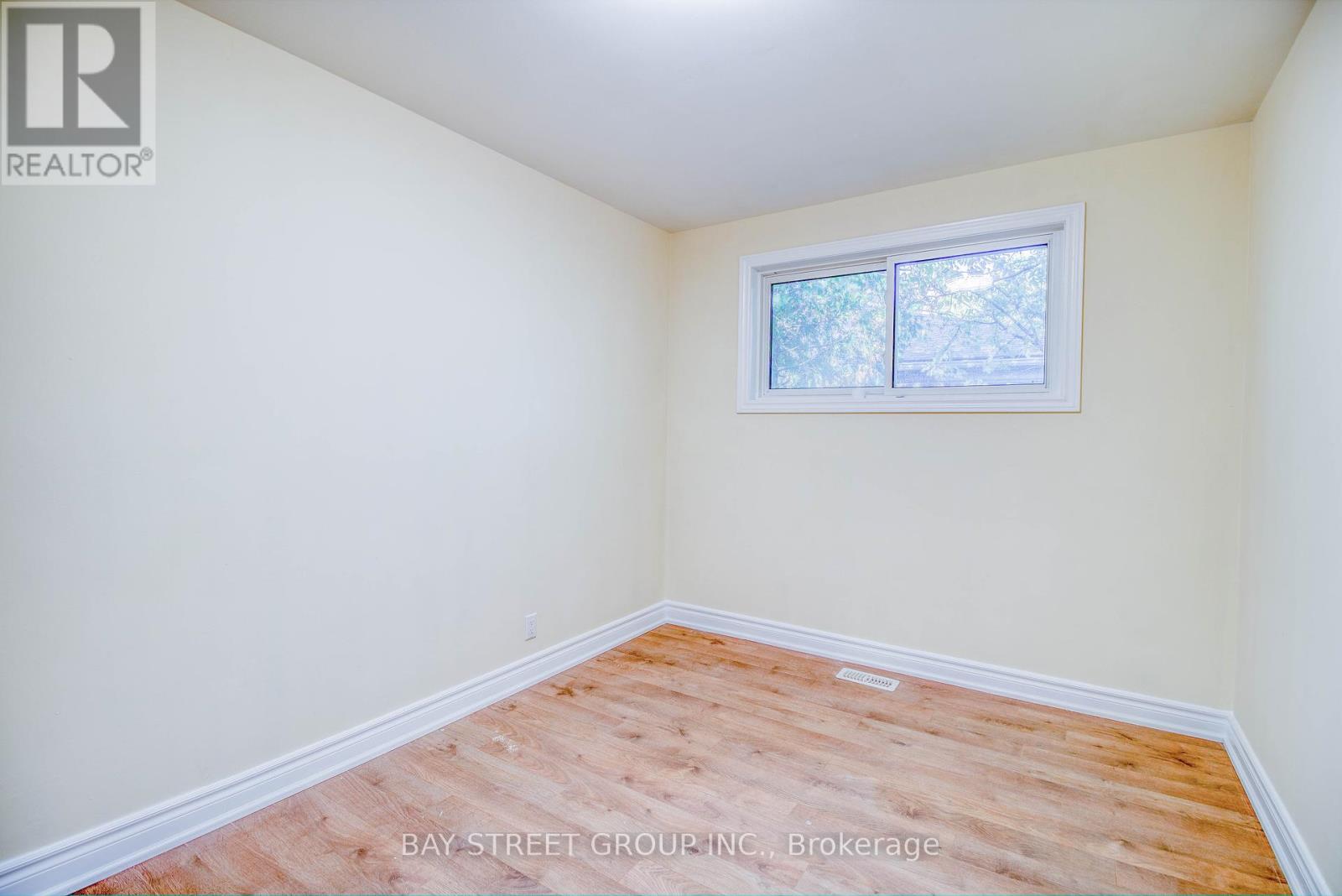 Main Floor - 65 Davis Road, Aurora, Ontario  L4G 2B4 - Photo 19 - N12171846