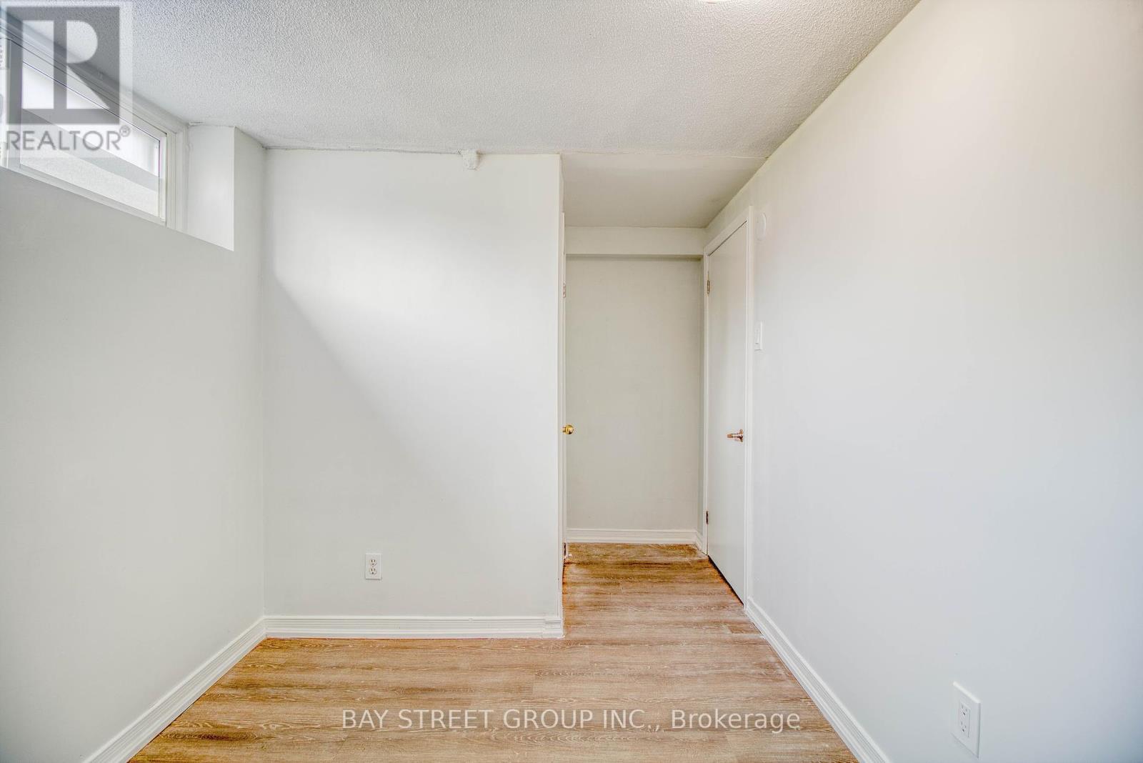 Basement #1 - 65 Davis Road, Aurora, Ontario  L4G 2B4 - Photo 12 - N12171845