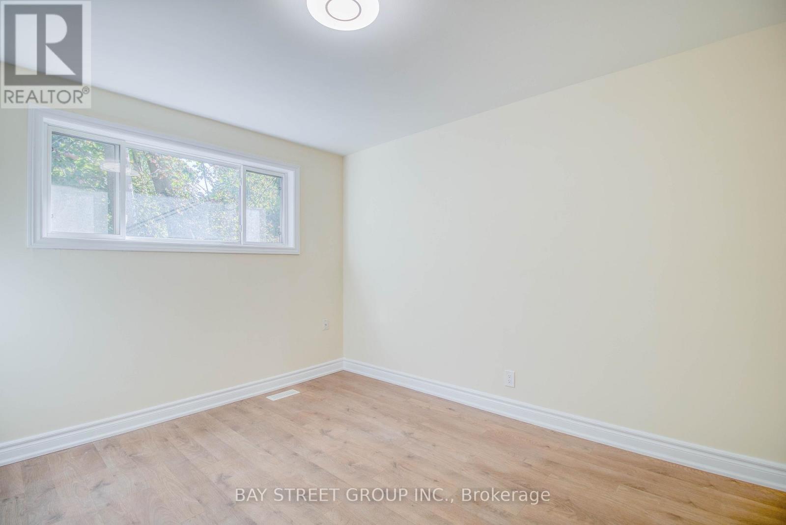 Main Floor - 65 Davis Road, Aurora, Ontario  L4G 2B4 - Photo 20 - N12171846