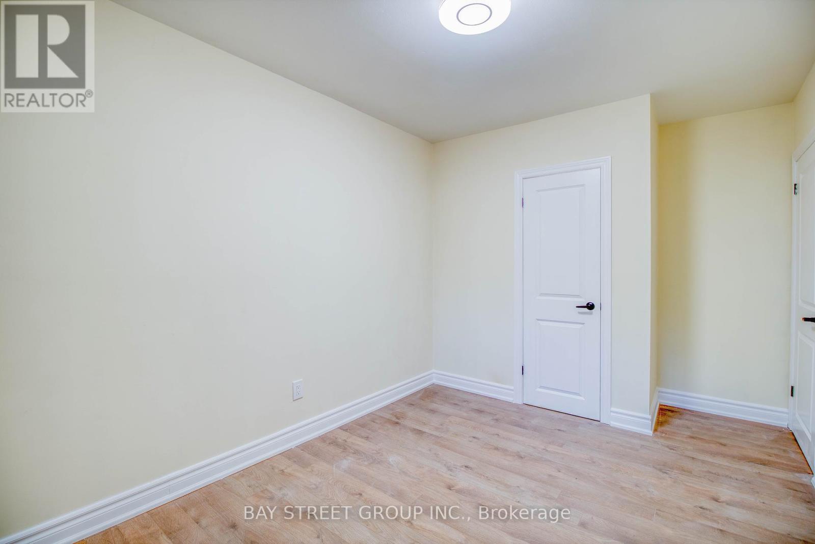 Main Floor - 65 Davis Road, Aurora, Ontario  L4G 2B4 - Photo 18 - N12171846