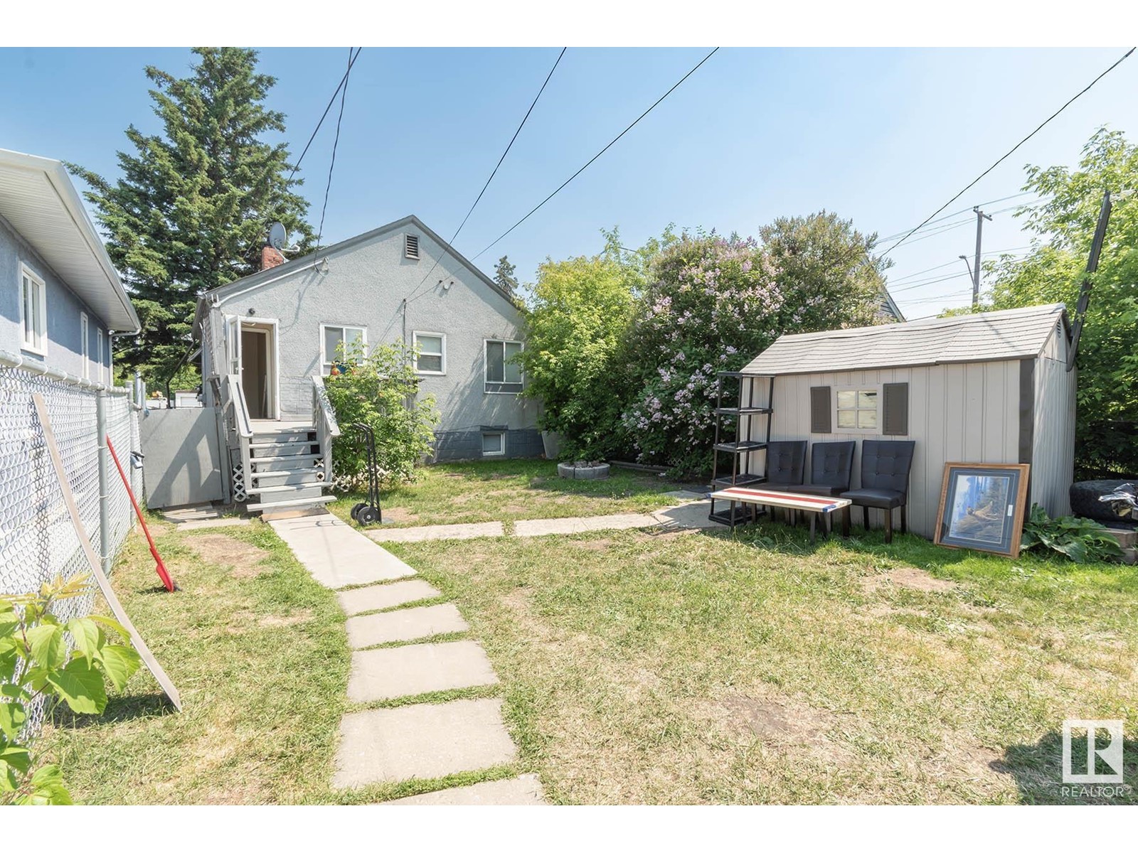 Property at 11506 82 ST NW image 4