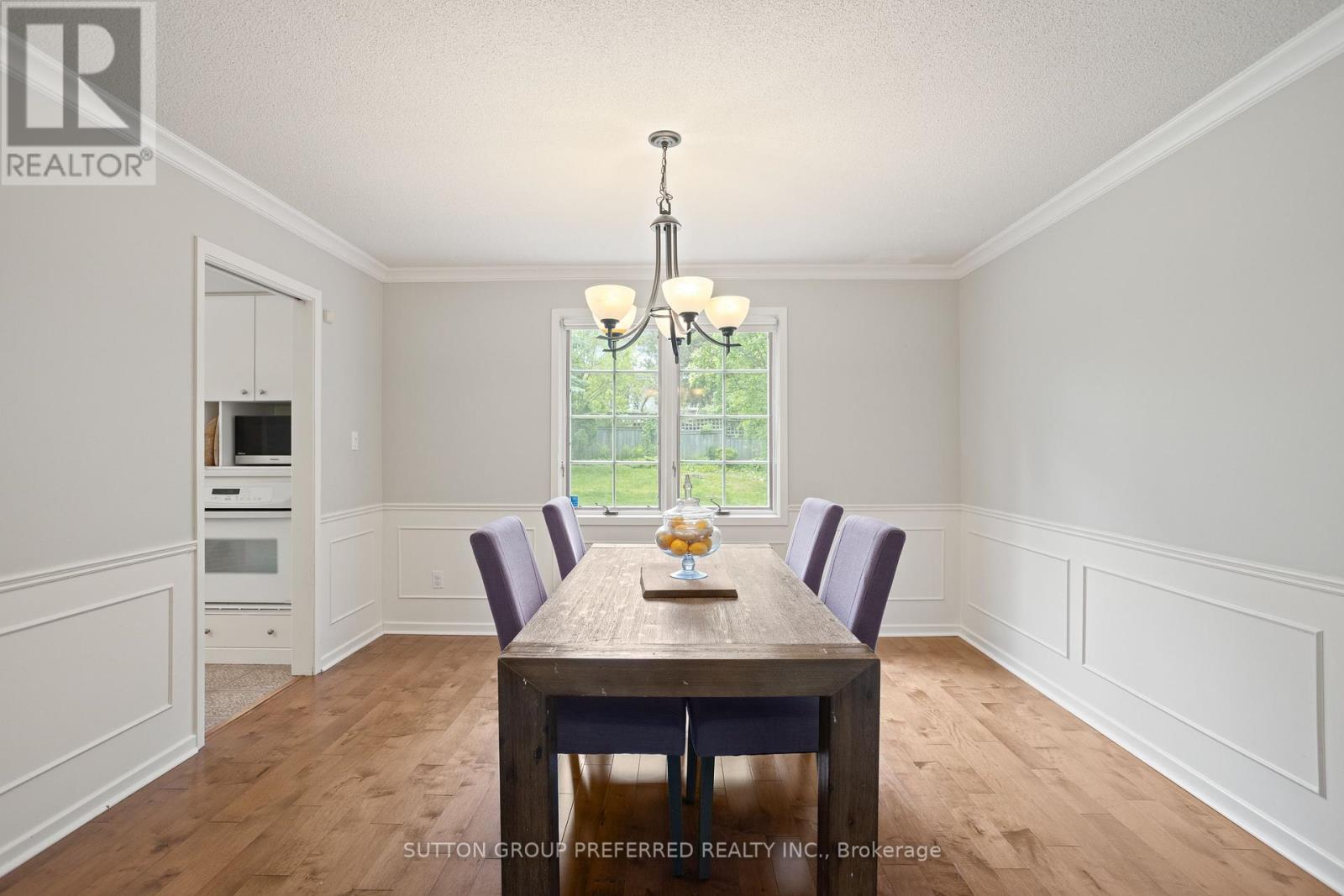 Photo 12 of 48 for 661 Cranbrook Road