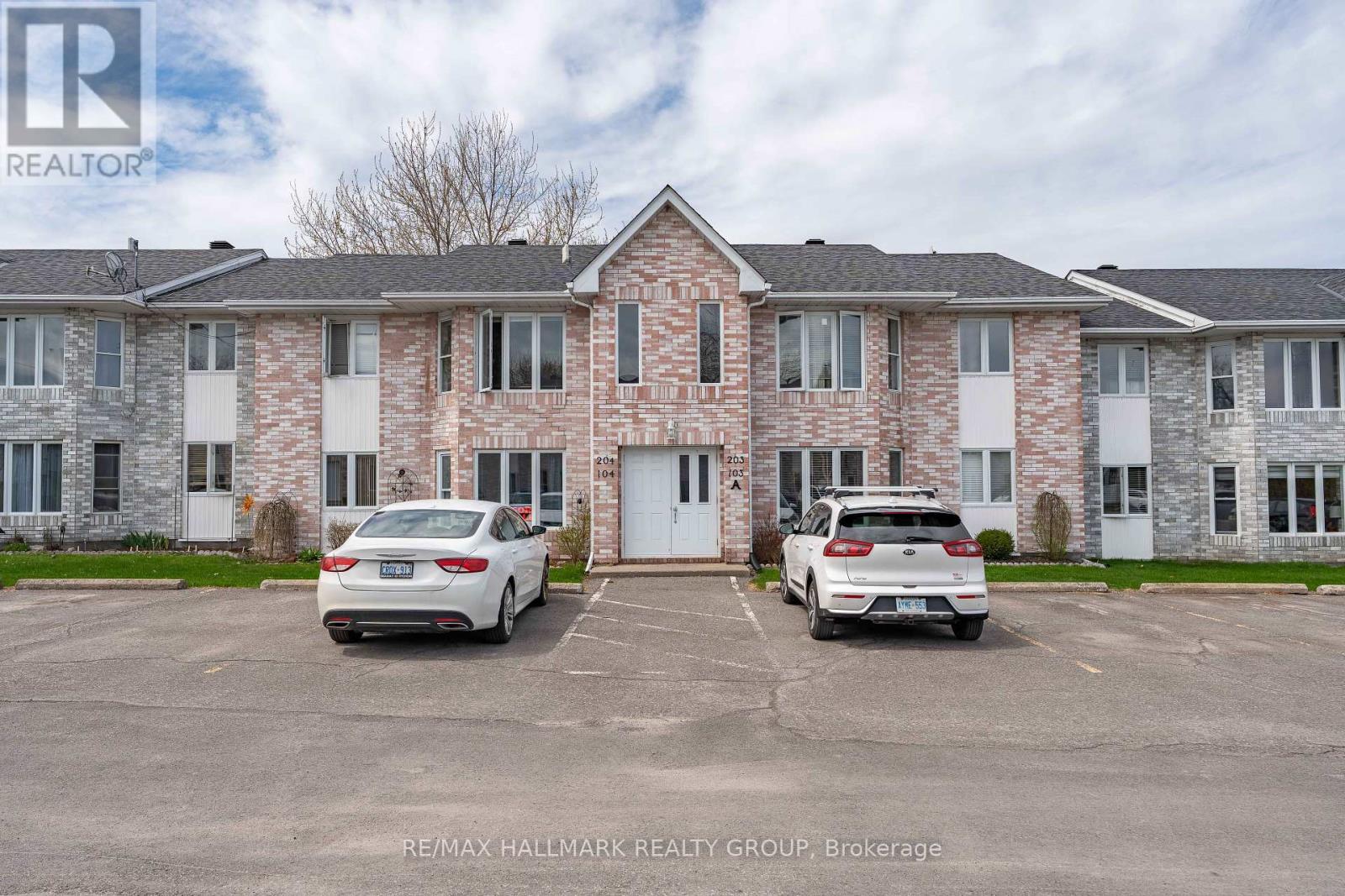 104a - 185 Du Comte Route, Alfred And Plantagenet, Ontario  K0B 1L0 - Photo 1 - X12139213