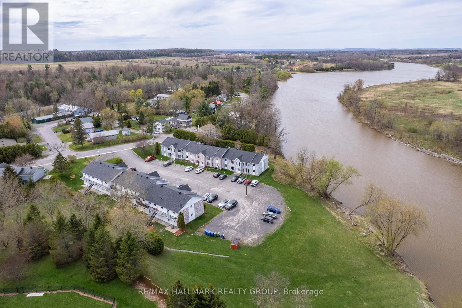 104a - 185 Du Comte Route, Alfred And Plantagenet, Ontario  K0B 1L0 - Photo 2 - X12139213