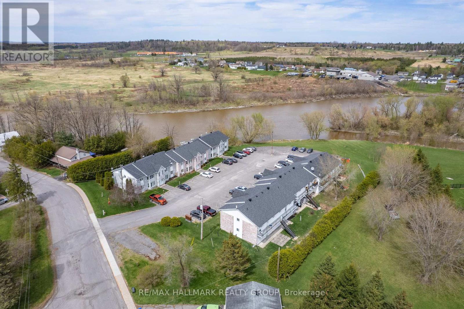 104a - 185 Du Comte Route, Alfred And Plantagenet, Ontario  K0B 1L0 - Photo 19 - X12139213
