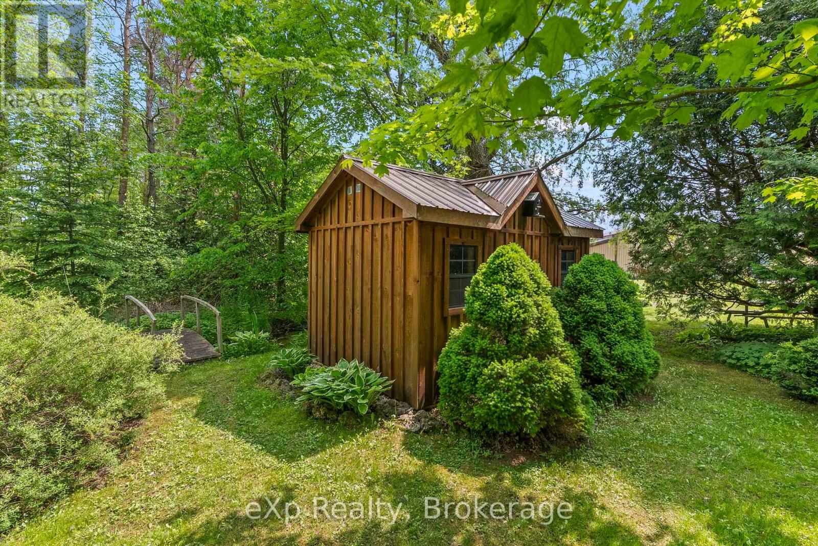 Rr1 - 314839 6 Highway, West Grey, Ontario  N0G 1R0 - Photo 10 - X12205881