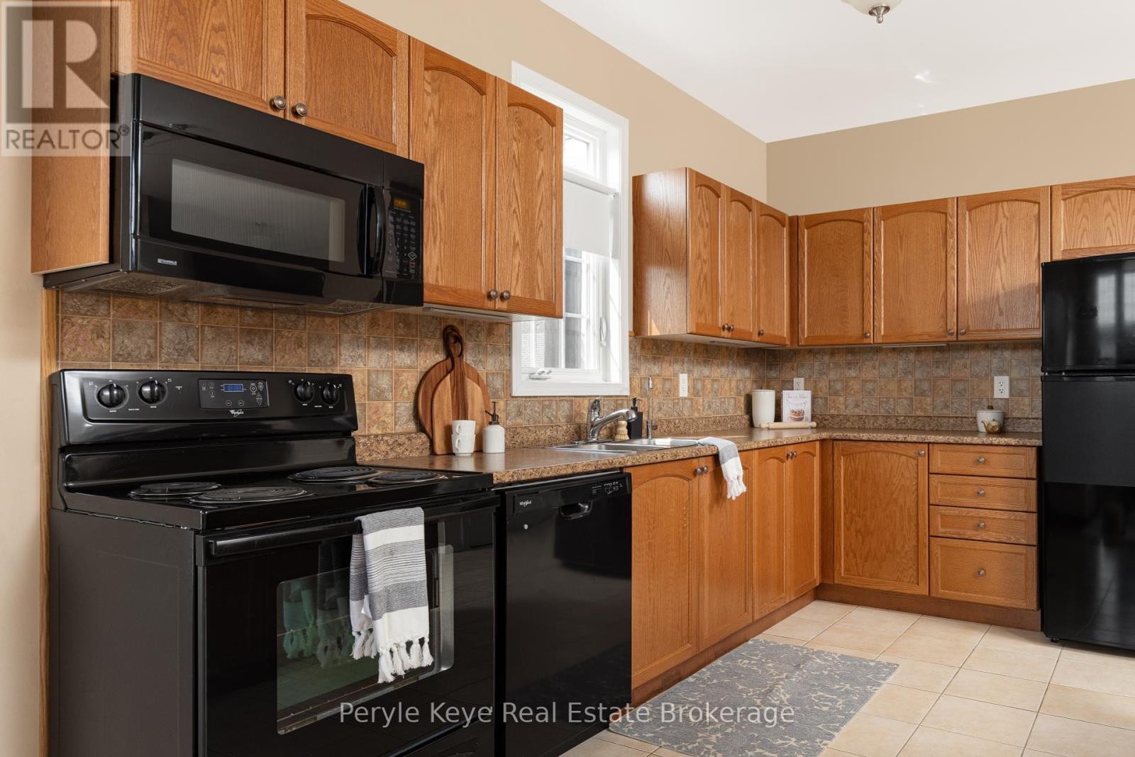 30 Durham Road, Bracebridge, Ontario  P1L 0B7 - Photo 20 - X12205885
