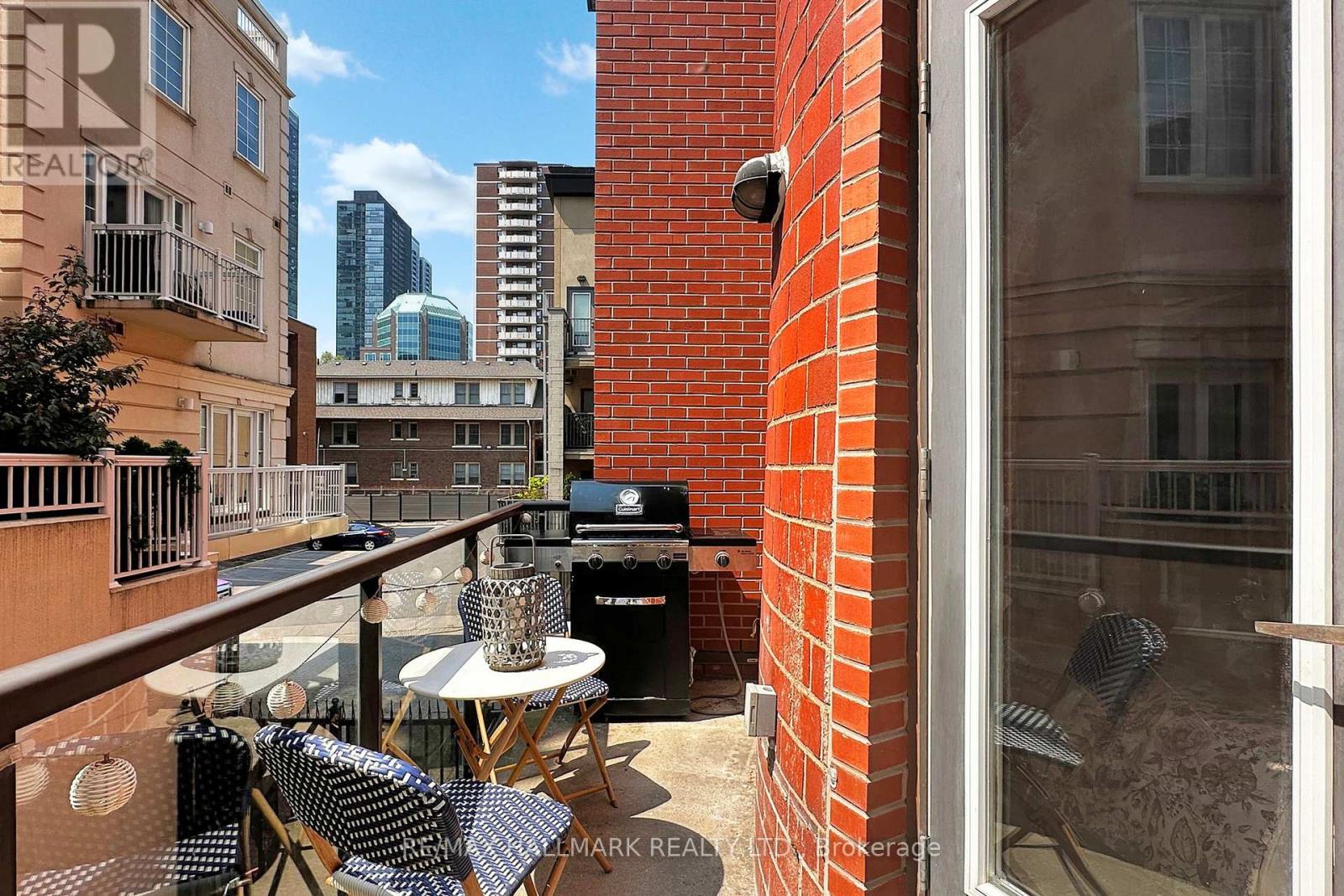 206 - 10 Wellesley Place S, Toronto, Ontario  M4Y 1B1 - Photo 24 - C12205846