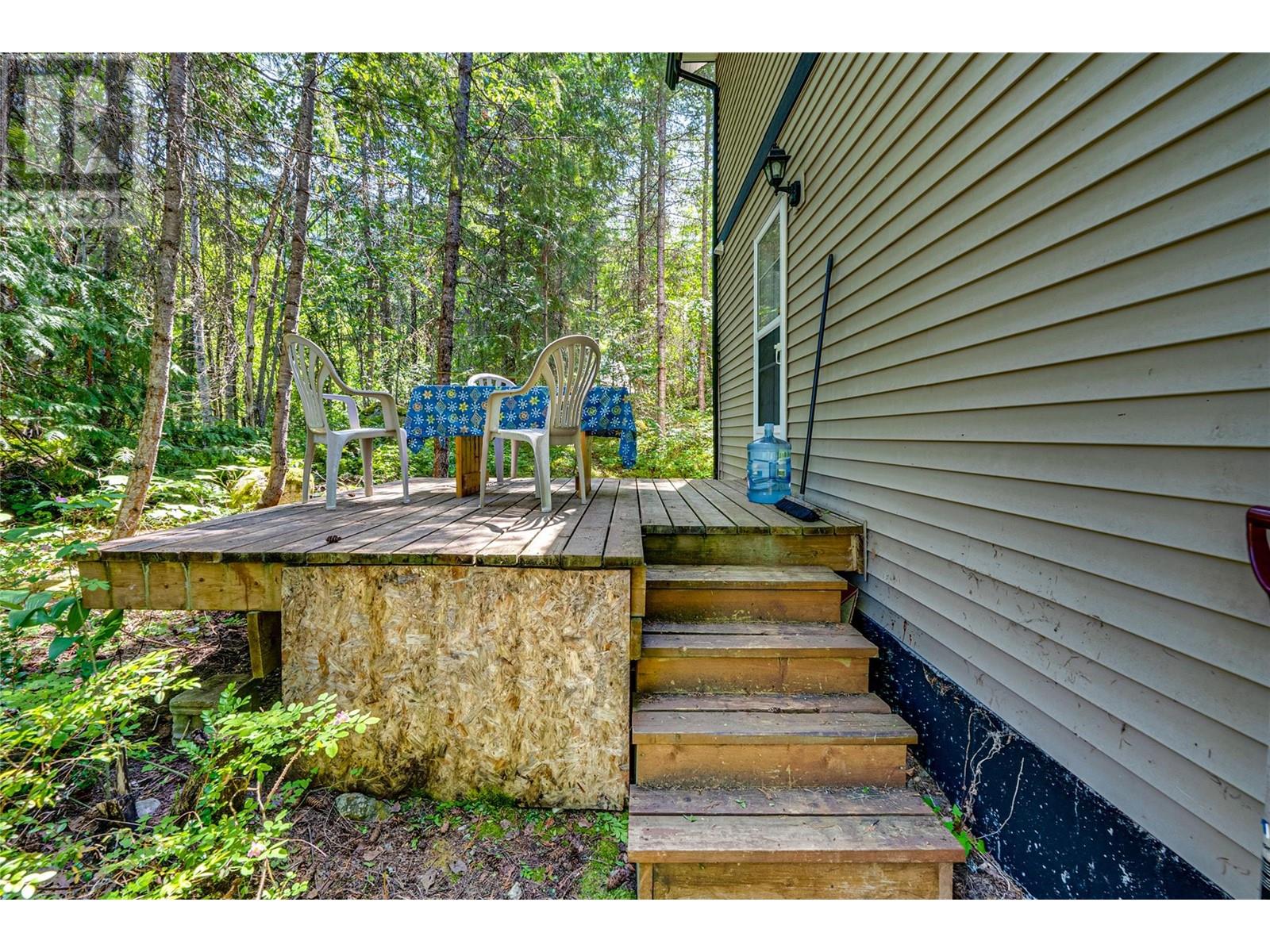 593 Davidson Drive, Swansea Point, British Columbia  V0E 2K2 - Photo 30 - 10351322