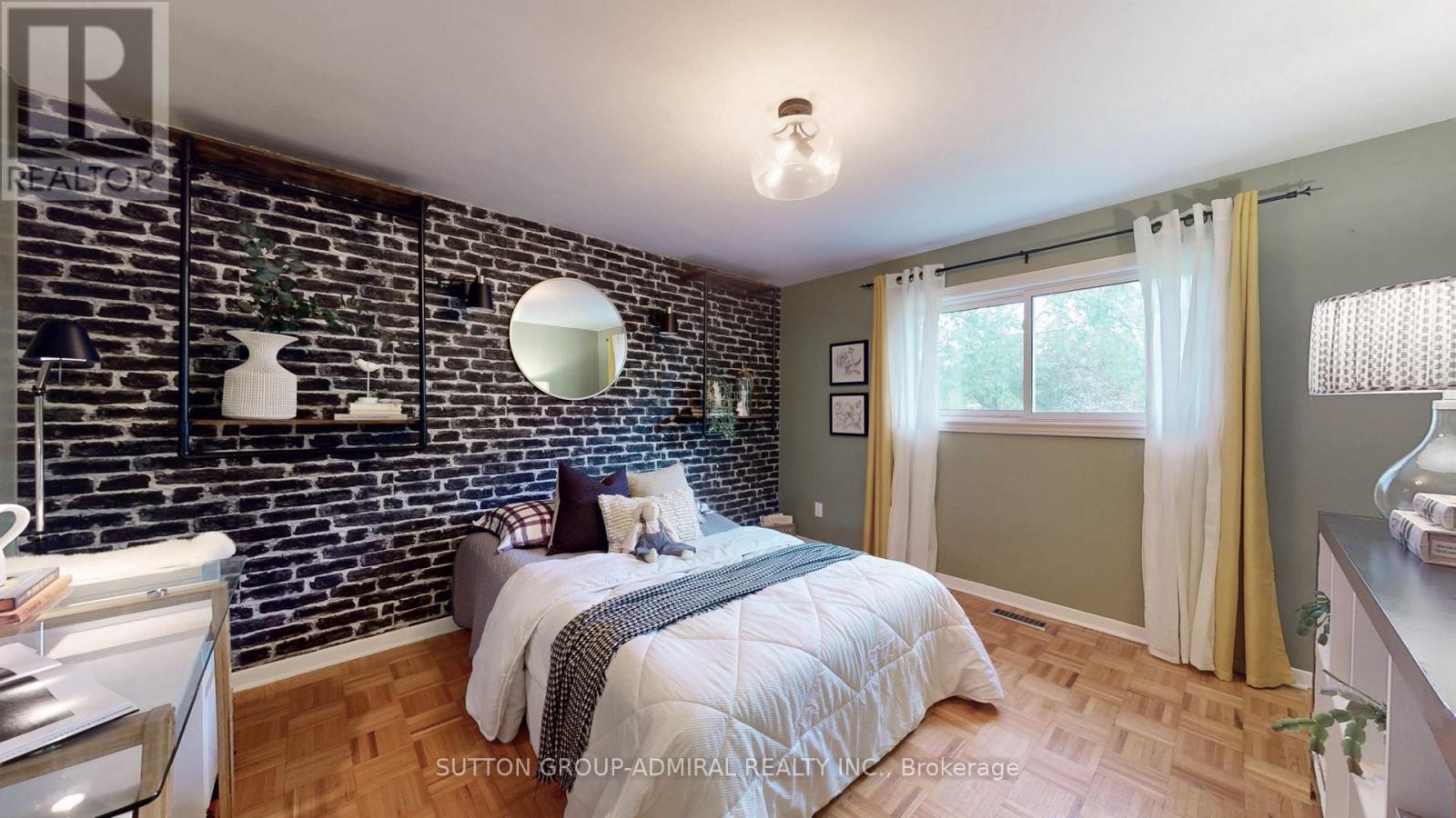 329 Towercrest Drive, Newmarket (Central Newmarket), Ontario  L3Y 1C3 - Photo 26 - N12205819