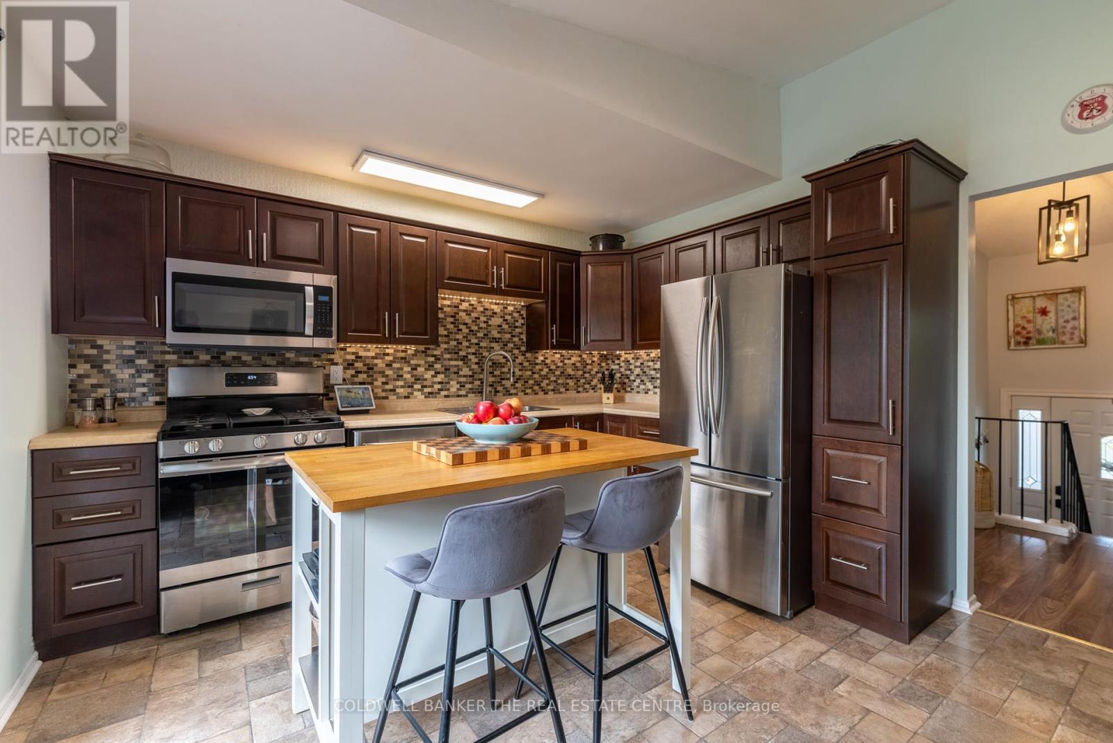 103 Oren Boulevard, Barrie, Ontario  L4N 4M3 - Photo 11 - S12205854