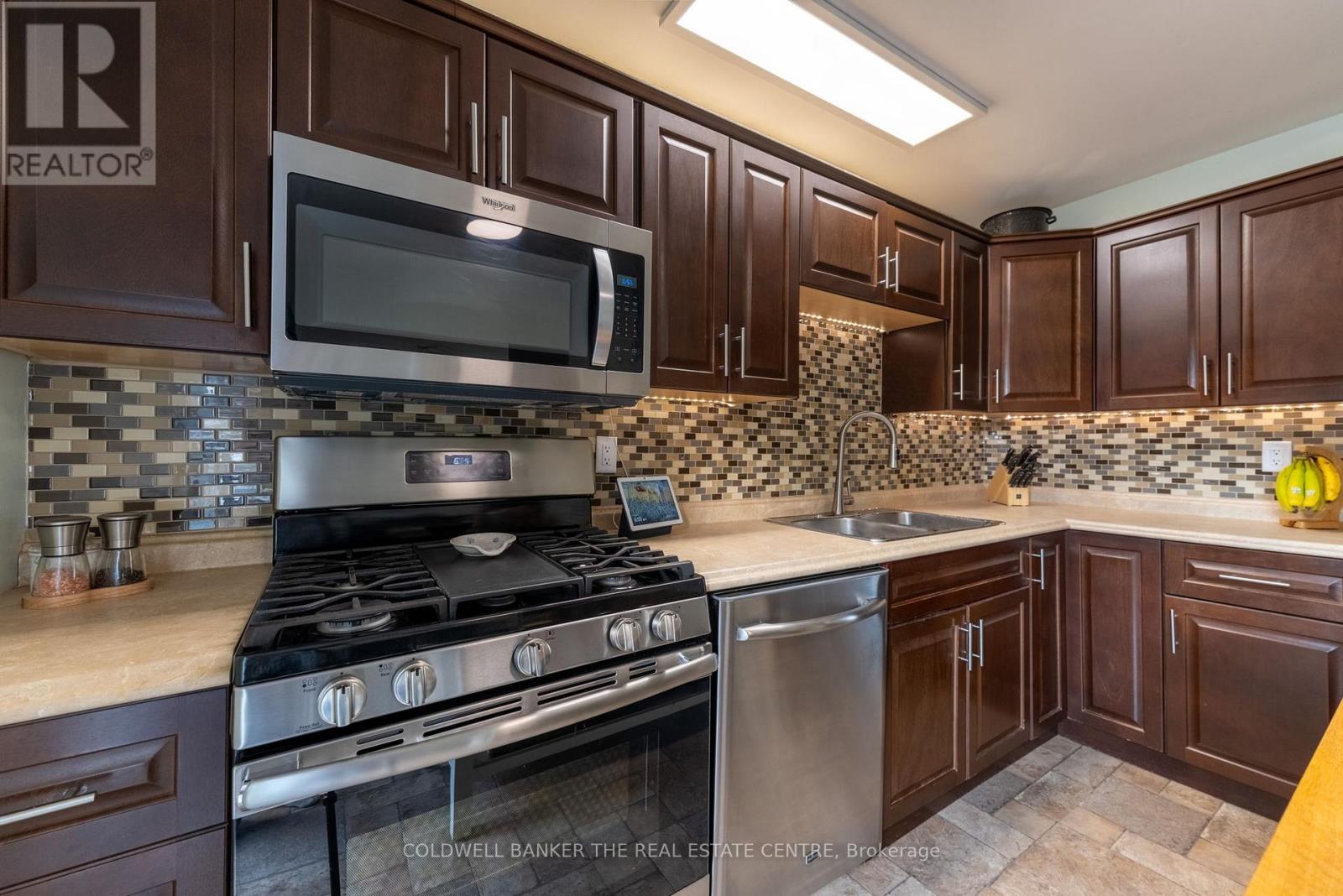 103 Oren Boulevard, Barrie, Ontario  L4N 4M3 - Photo 12 - S12205854
