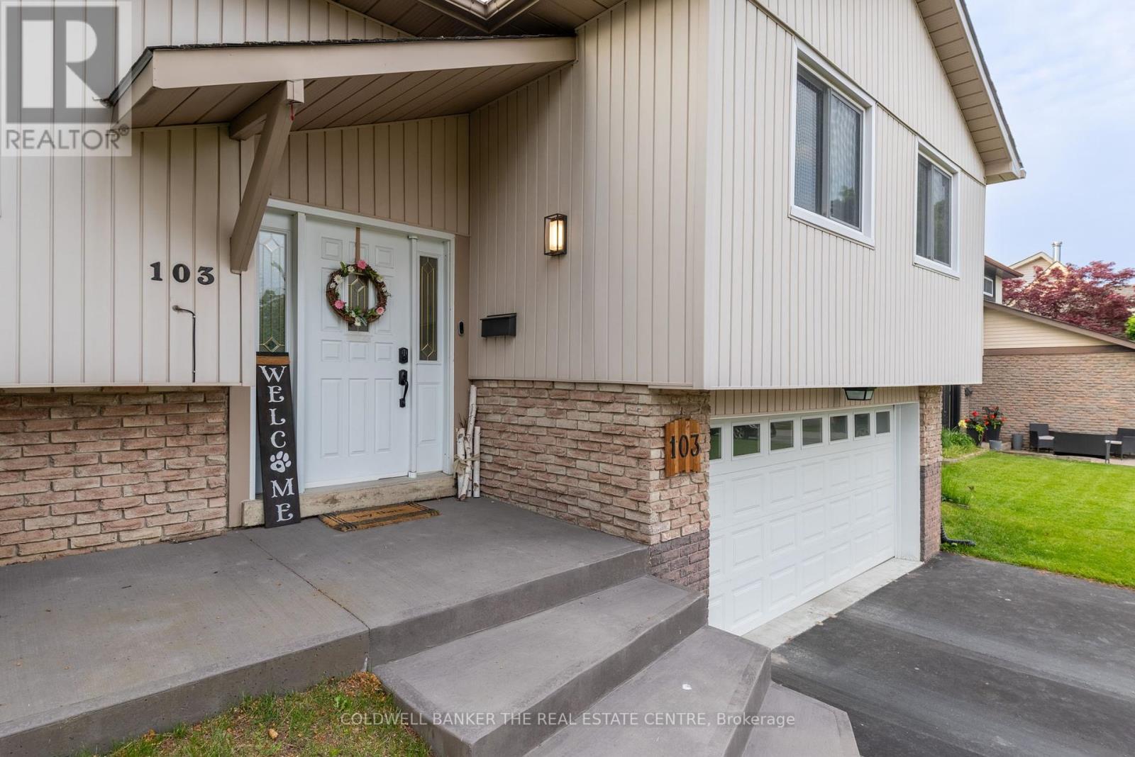 103 Oren Boulevard, Barrie, Ontario  L4N 4M3 - Photo 2 - S12205854