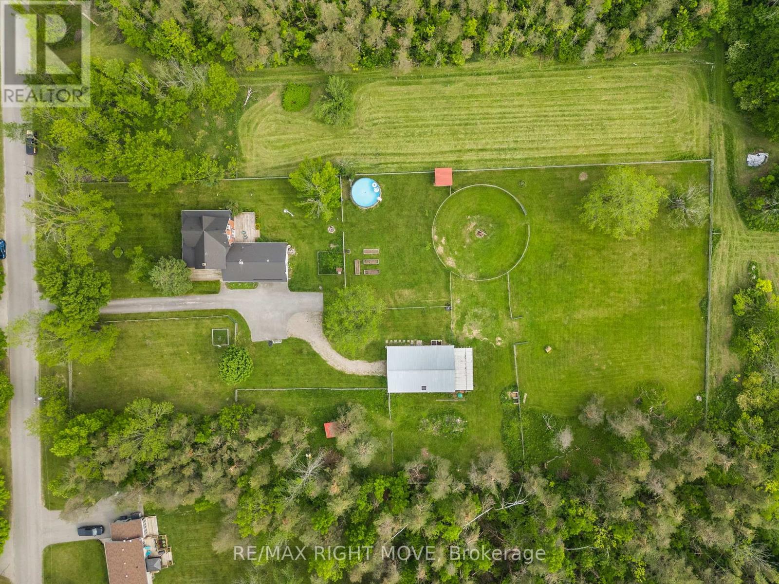 3062 Townline Rr5 Townline, Oro-Medonte, Ontario  L0K 1E0 - Photo 2 - S12205870