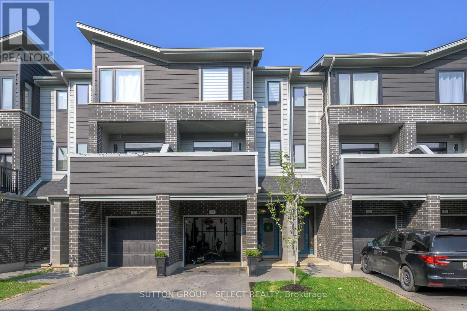 39 - 177 Edgevalley Road