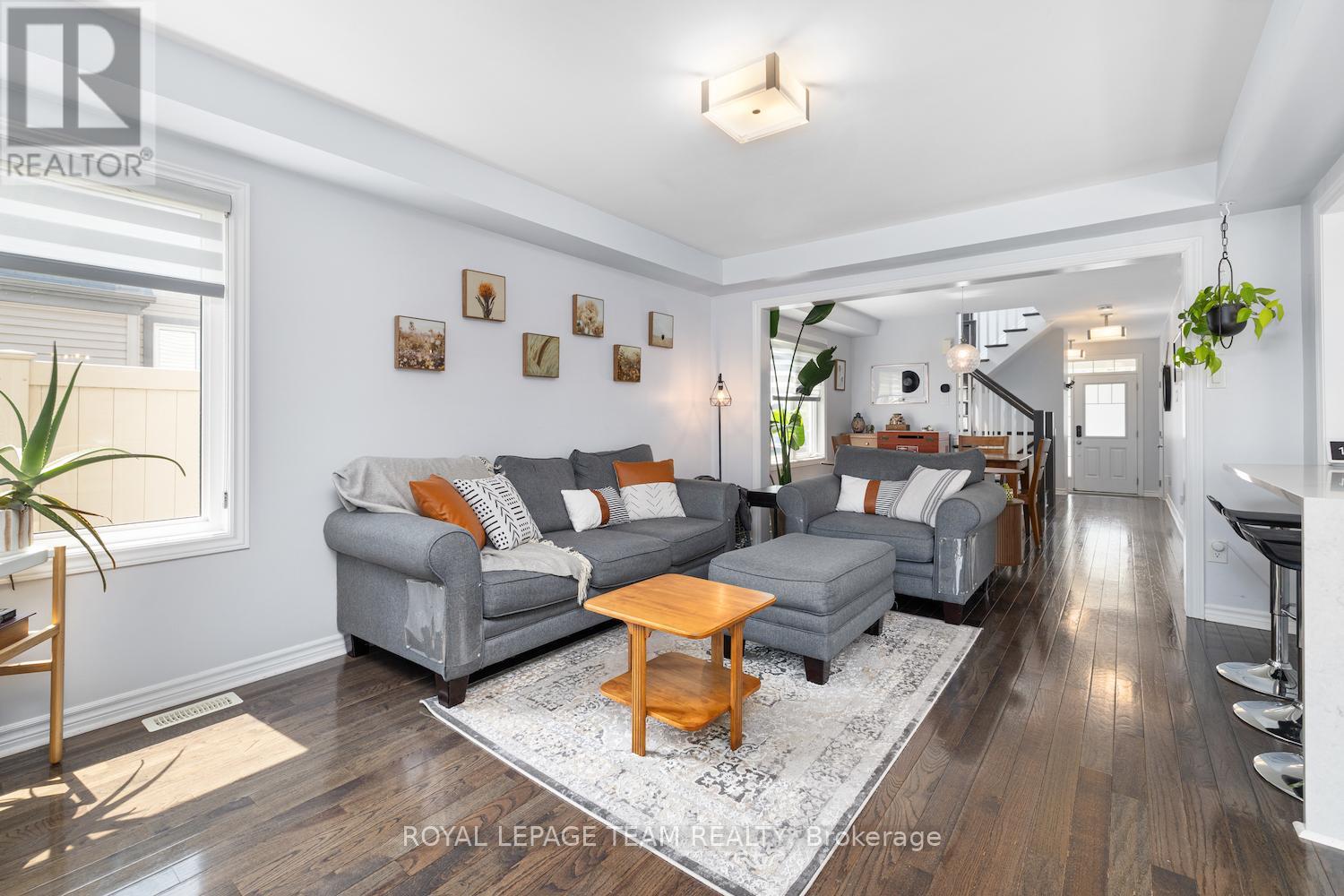 708 Logperch Circle, Ottawa, Ontario  K2J 0R8 - Photo 10 - X12205901
